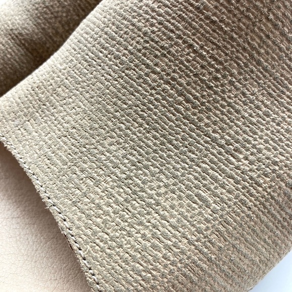 Dansko Maci Taupe Textured Beige Leather Sandals - Picture 14 of 16